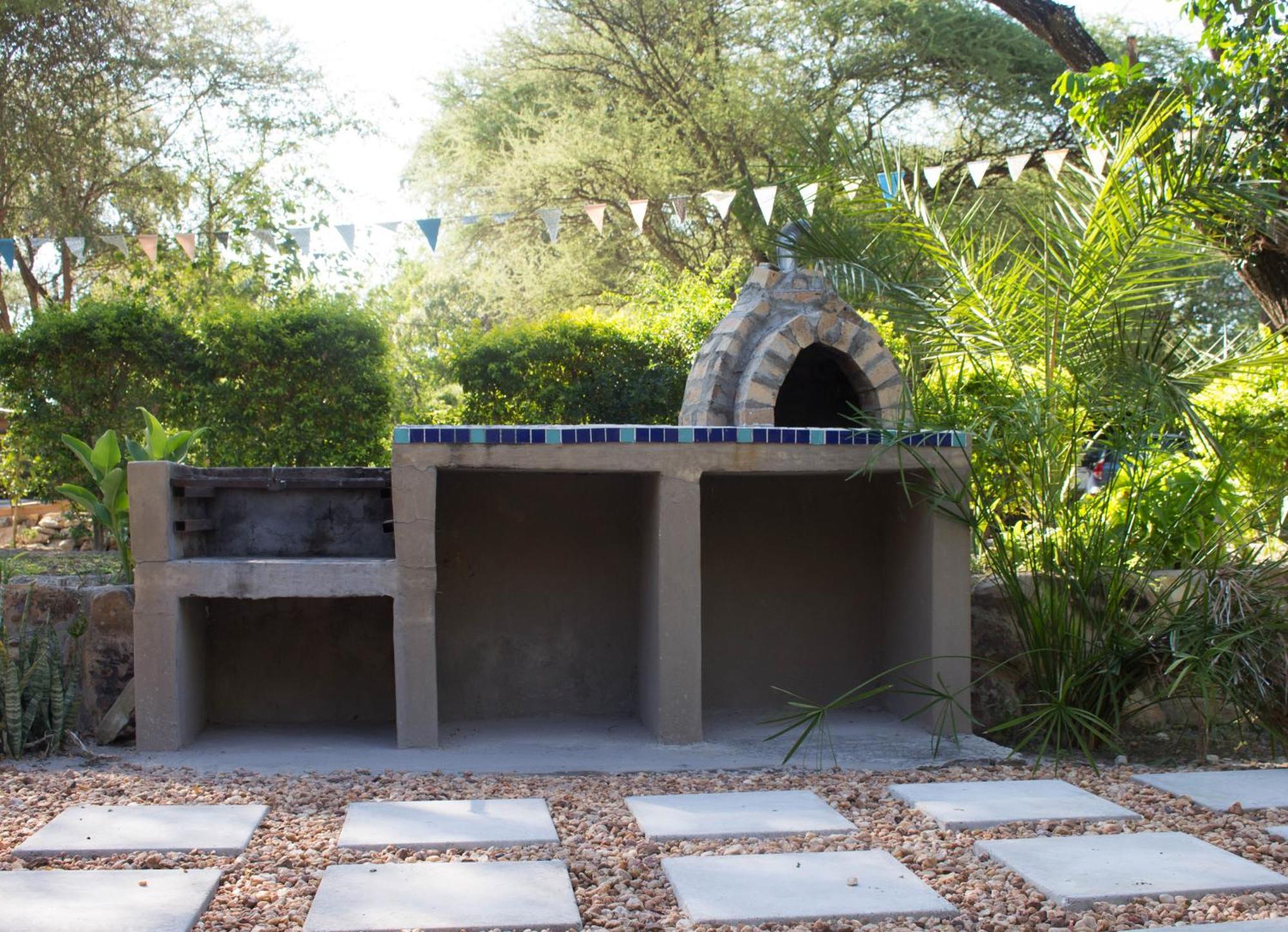 Acacia Cottage Maun Bagian luar foto